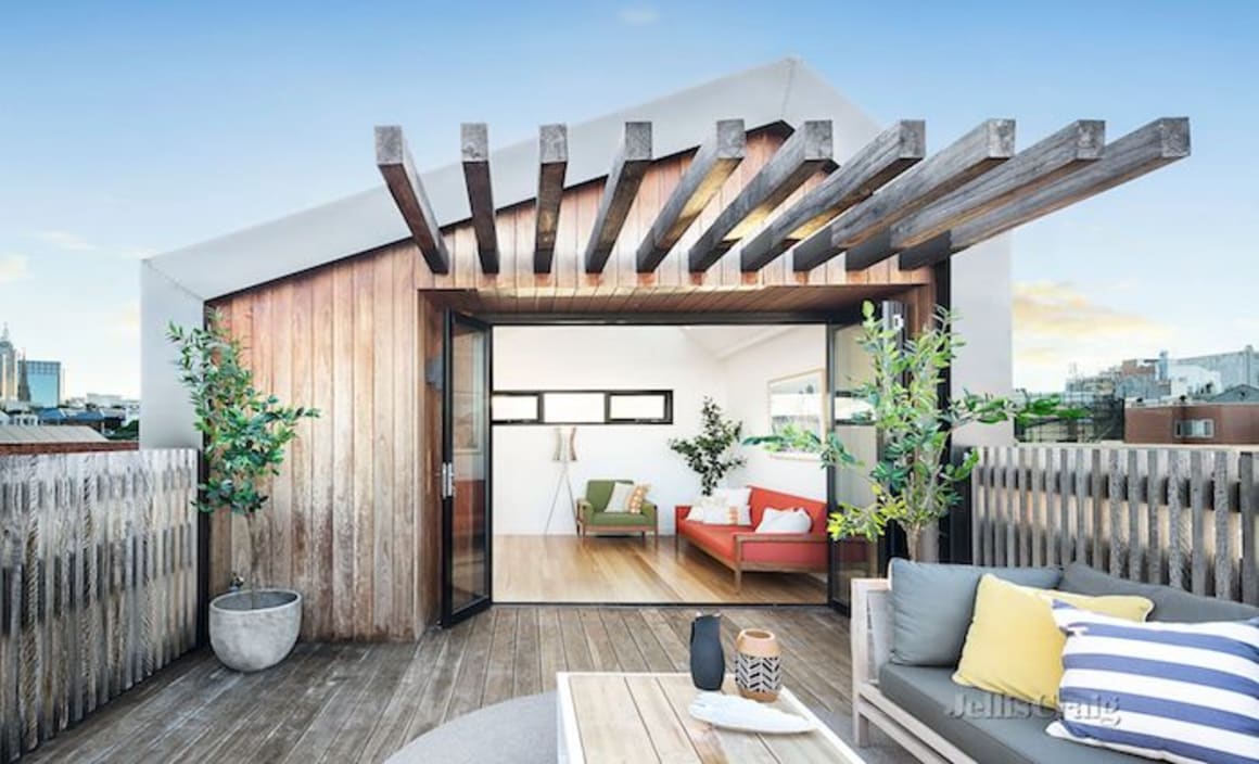 Architecturally designed Collingwood home sells for 1.78...